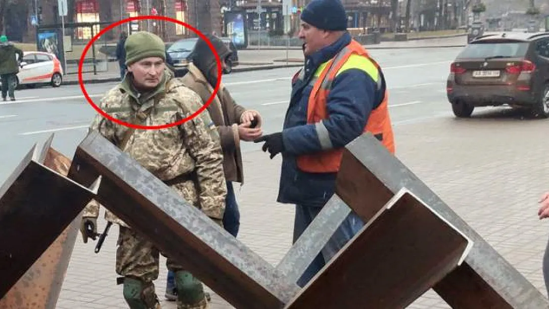 Kiev'de Herkesi Şaşırtan Görüntü! Ukrayna Askerinin Putin'e Benzerliği Görenleri Hayrete Düşürdü