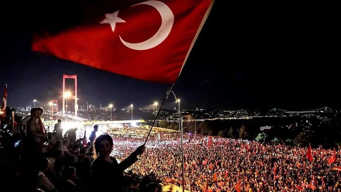 Kılıçdaroğlu ve Karamollaoğlu'ndan düşündüren 15 Temmuz mesajı!