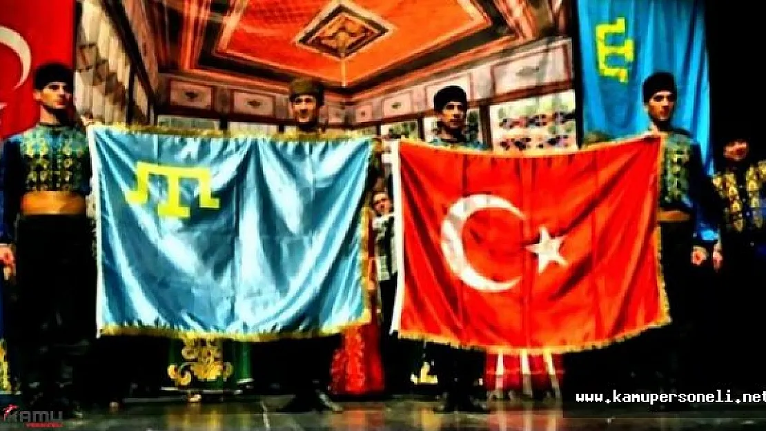 Kırım Tatarları Askeri Darbe Girişimini Lanetledi