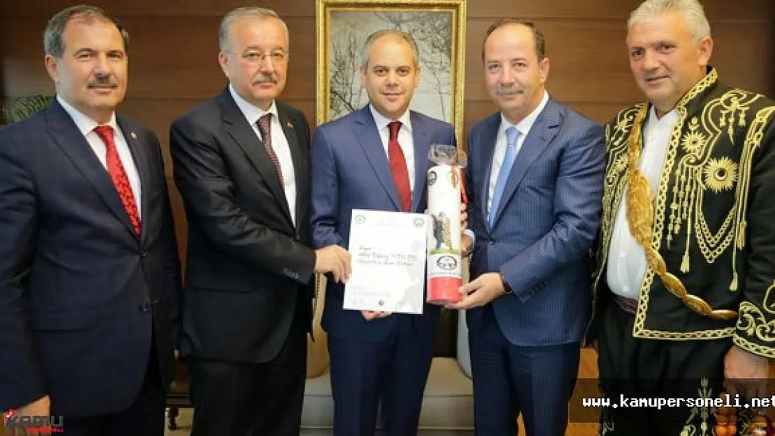 Kırkpınar'dan Bakan Kılıç'a Davet