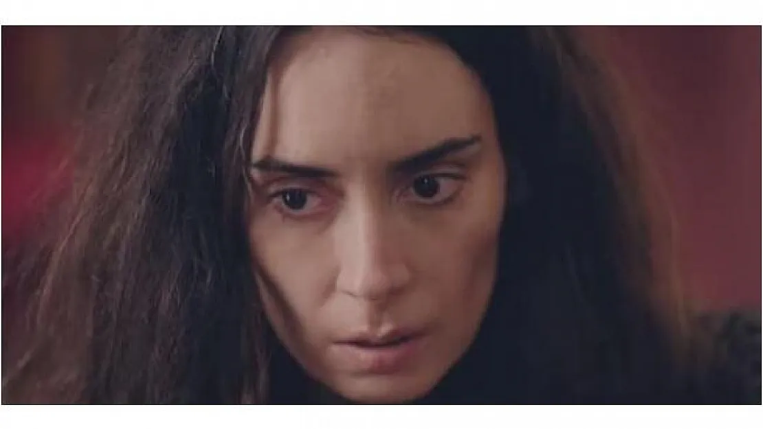 Kırmızı Oda Alya'nın hikayesi herkesi anlattı! TV8 Kırmızı Oda Alya kim? Kırmızı Oda Alya'nın hikayesi ne?
