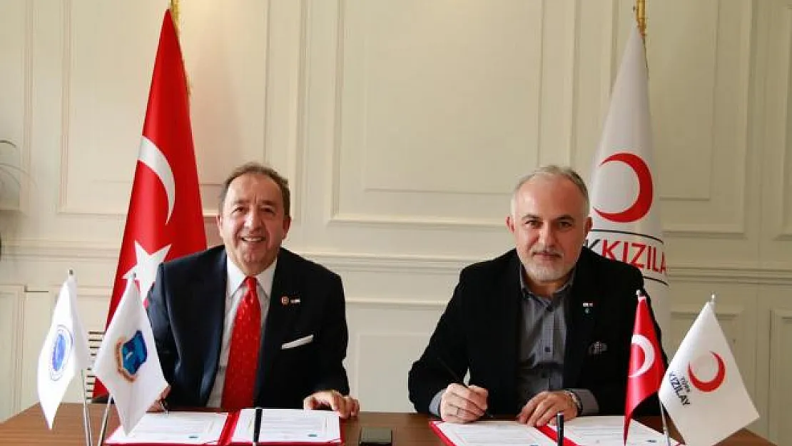 Kızılay Antalya'da 20 milyon TL harcayarak etkinlik düzenlendi!