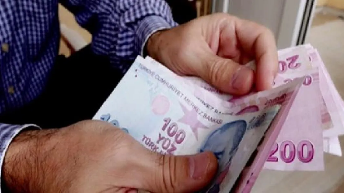 Kızılay KPSS'siz en az 5-7 bin lira maaşla personel alımı yapacağını duyurdu! Başvuru şartları açıklandı.