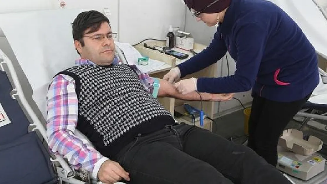 Kızılay sağlık personeli alacağını duyurdu! KPSS şartı yok