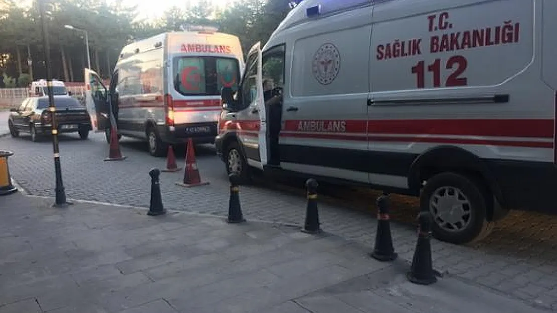 Konya'nın Kulu ilçesinde tuz ruhunu içen 2'si kardeş 3 çocuk hastaneye kaldırıldı!