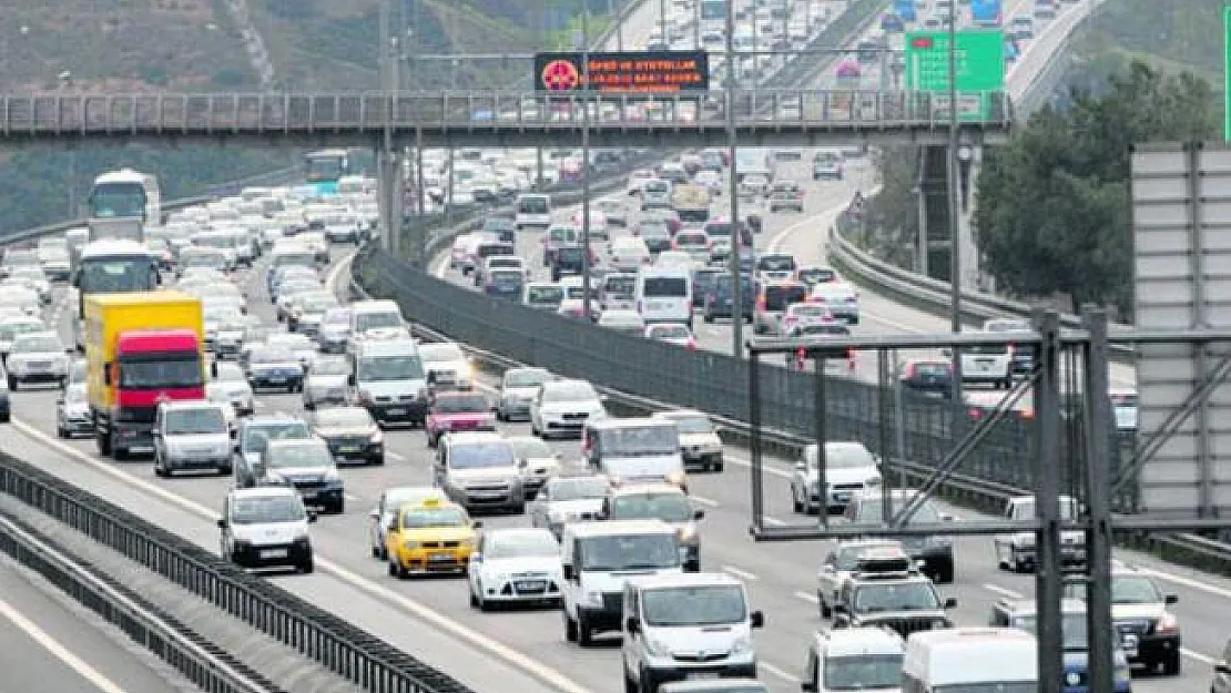 Köprü ve otoyol geçiş garantilerinde dolardan vazgeçiliyor! Ama Türk Lirasına geçilmiyor!