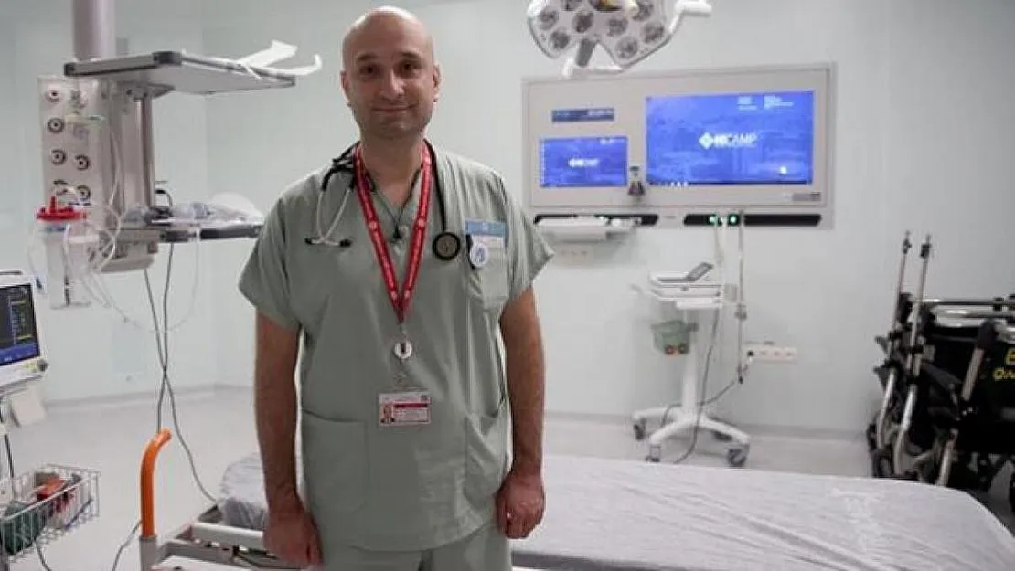 Koronavirüs aşısı olan Bilim Kurulu üyesi Kayıpmaz yaşadığı yan etkileri tek tek açıkladı!
