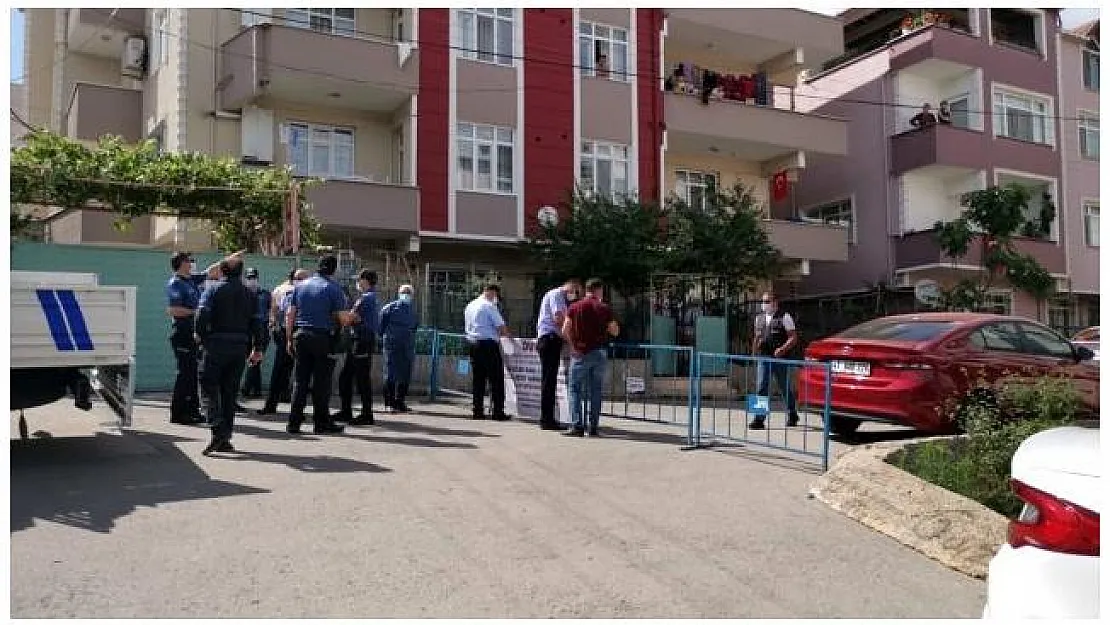 Koronavirüs vakaları hızla artmaya devam ediyor! O ilçedeki bir sokak 7 gün karantinada!