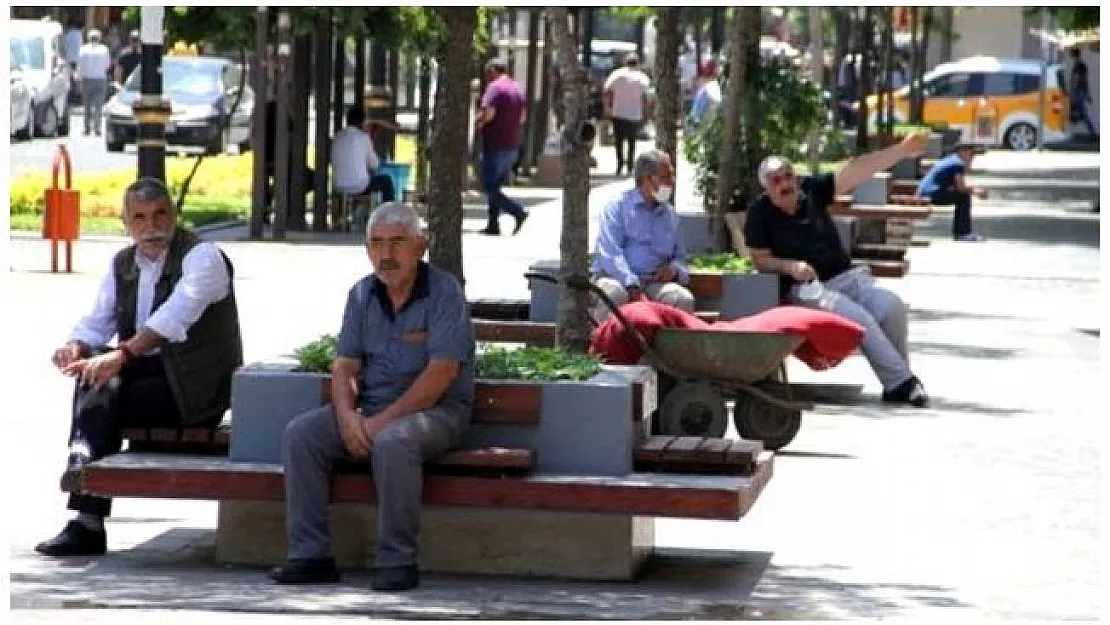 Koronavirüste korkutan gelişme! O ilde vaka sayısında rekor artış yaşandı! 350 kişi karantinaya alındı!