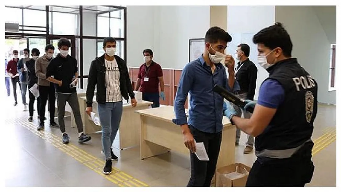 Koronavirüste korkutan olay! MSÜ sınavında fenalaşan öğrencinin koronavirüs testi pozitif çıktı! Salondakiler karantina altına alındı!