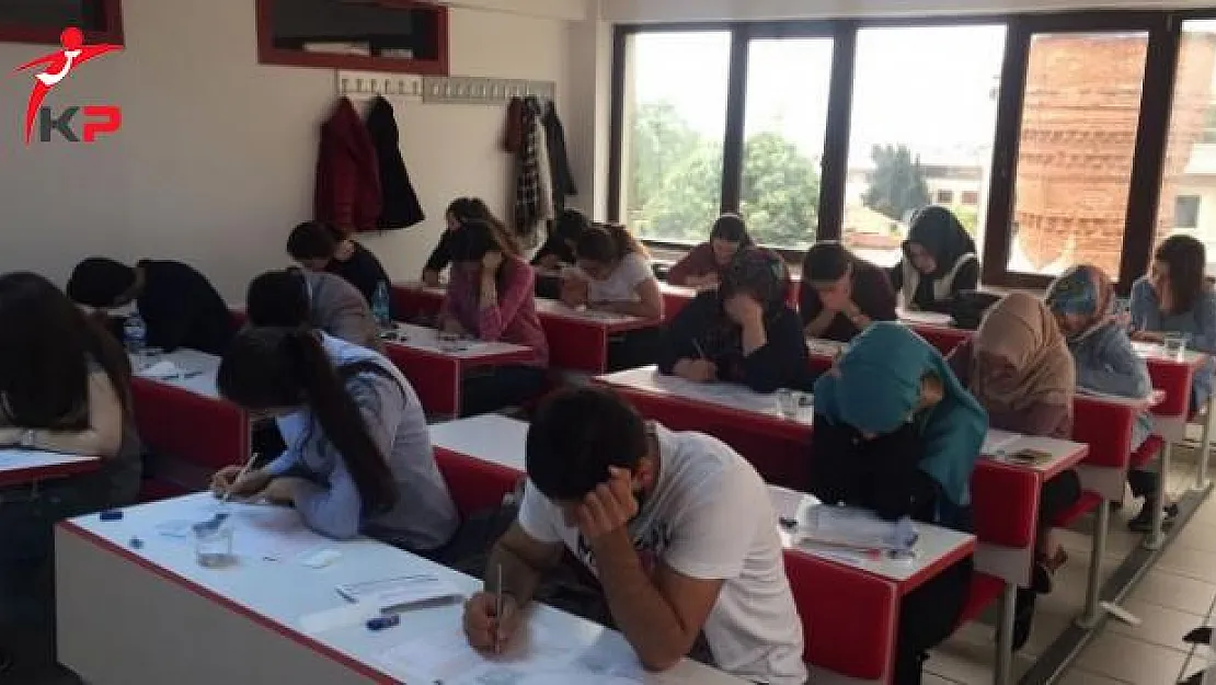 KPSS'de 'Cumhurbaşkanının Görev Süresi Kaç Yıldır' Sorusu Soruldu