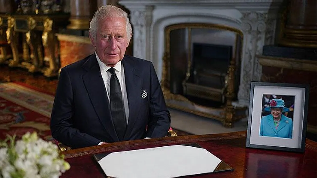 Kraliçe Elizabeth'in 70 yıllık hükümdarlığının yankıları sürüyor Kral Charles tahta çıktı, annesini anlattı! 'Her zaman oradaydı…'