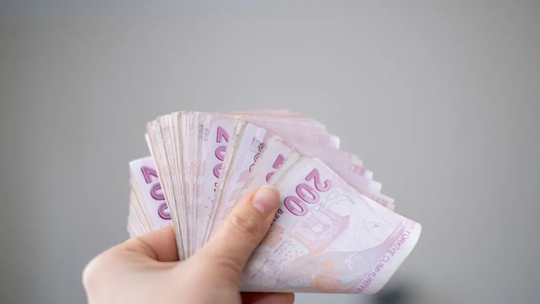 Kredi çekmek isteyenler dikkat! Halkbank, Ziraat Bankası, Vakıfbank güncel faiz oranları..