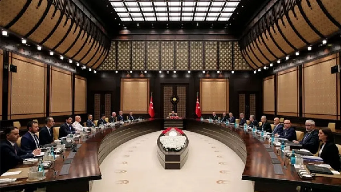 Kritik toplantı sona erdi! Son dakika kararlar resmen açıklandı!