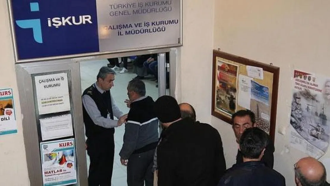 Kura ile İŞKUR üzerinden en az lise mezunu kamuya personel alımı yapılacak! Kura tarihi ve başvuru şartları belli oldu