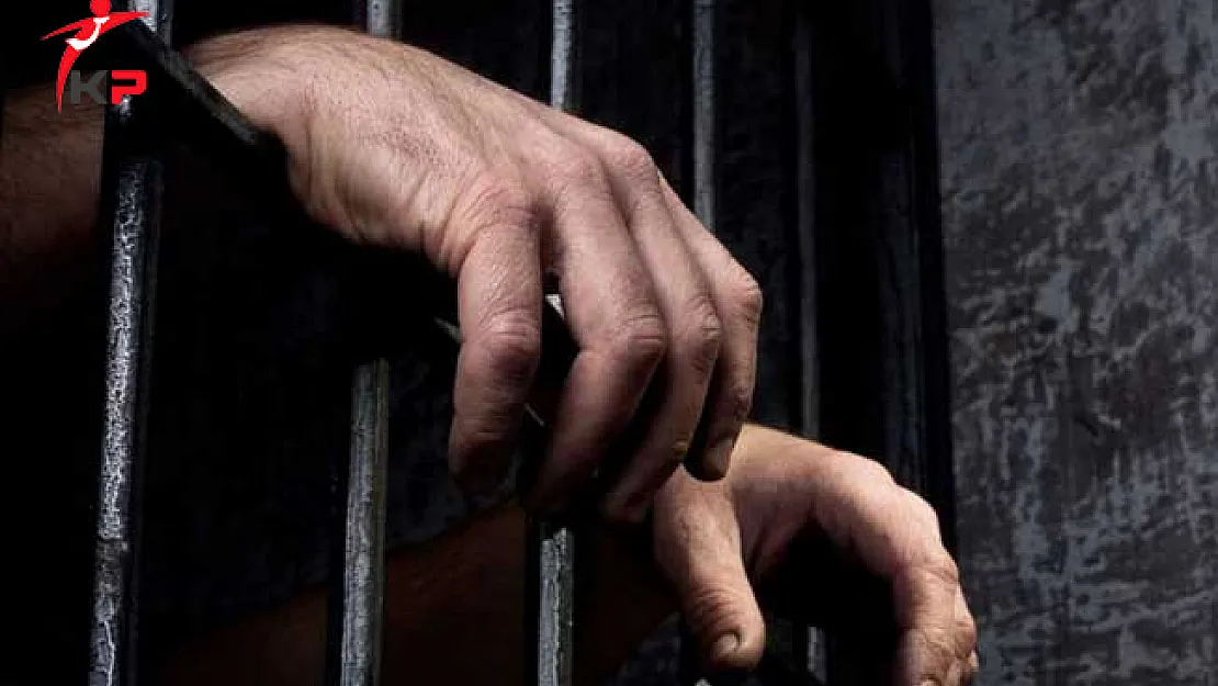 Kuran Kursu Hocası 5 Kız Öğrenciyi Taciz Etmekten Tutuklandı