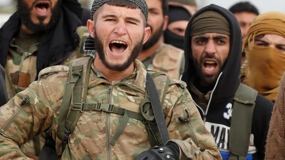Kuzey Halep'teki ÖSO'cular kendi aralarında çatıştı!