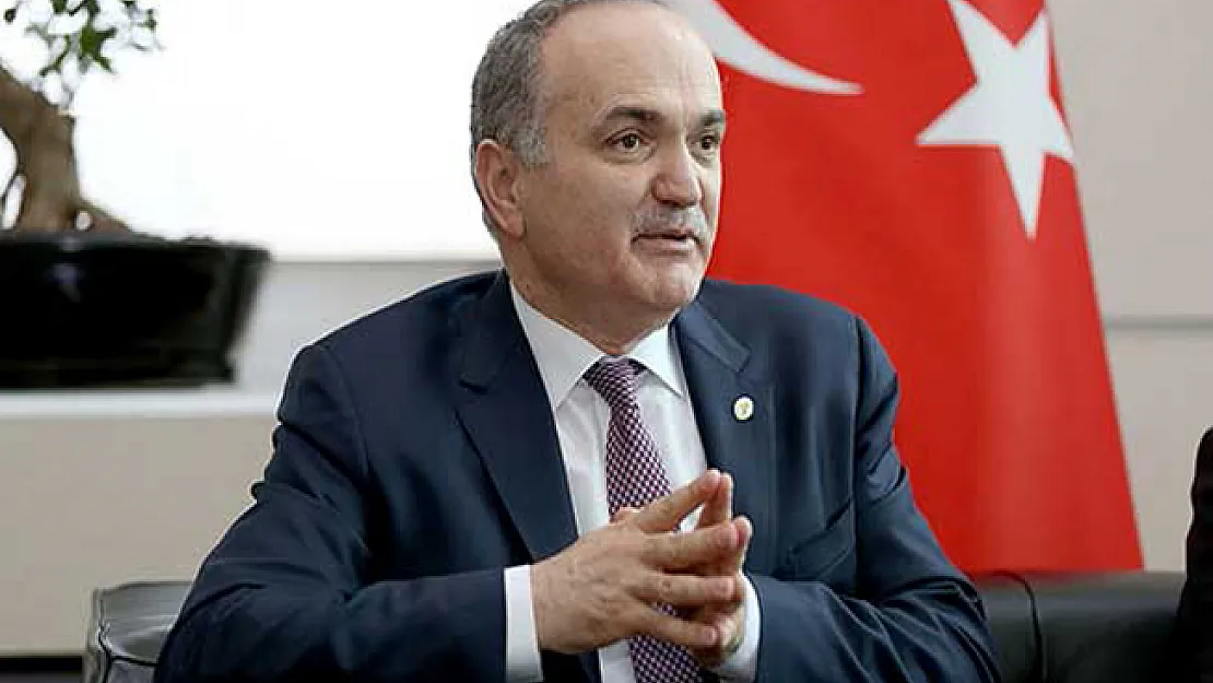 Listelerde Yer Almayan Bakan Özlü: AK Parti Siyaseti Koltuk Siyaseti Değil Dava Siyasetidir
