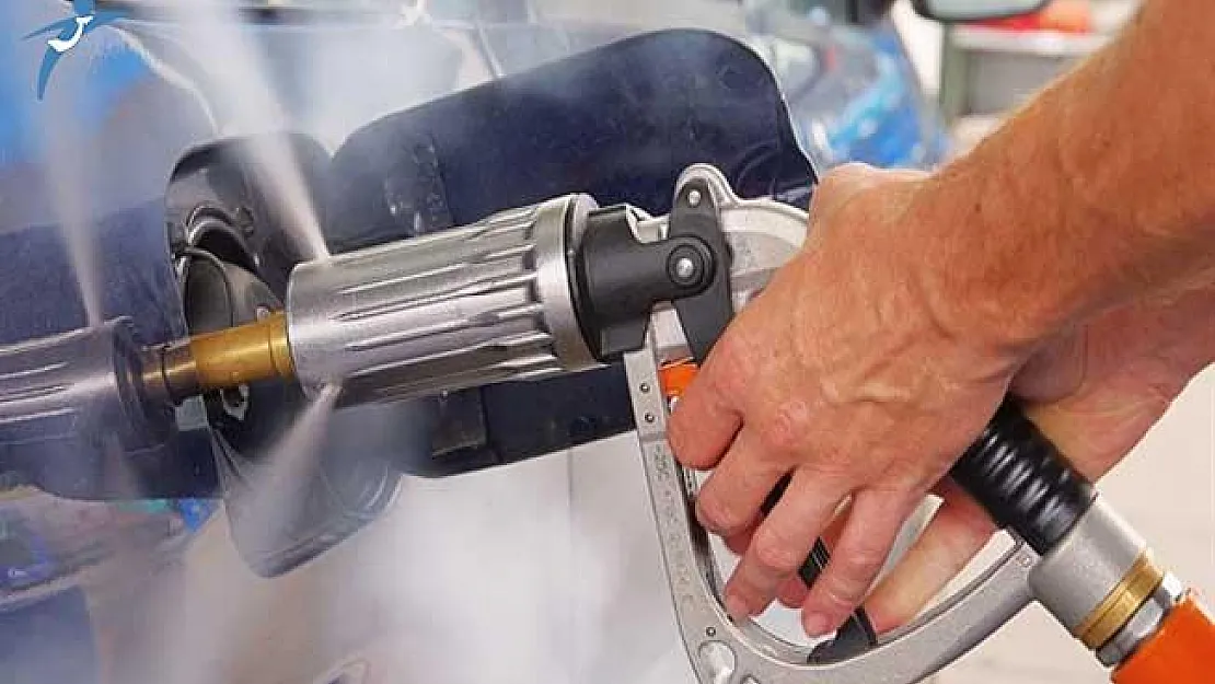 LPG Otogaz Fiyatlarına Gece Yarısı Zammı! Yapılan Zam Fiyatlara Yansıtılacak Mı?