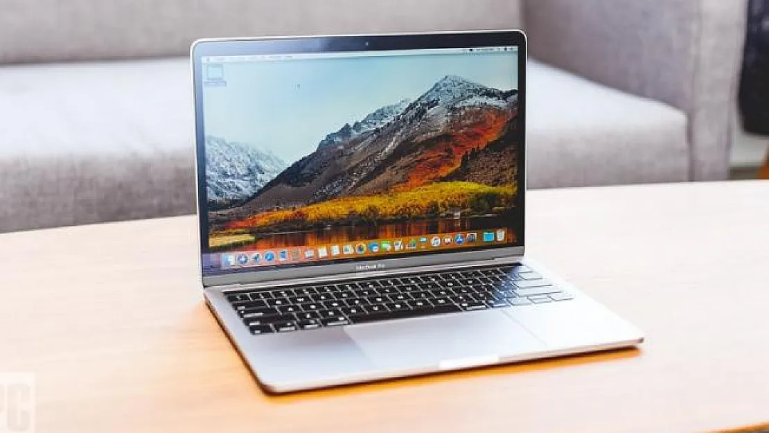 Macbook Pro 2018'de Hata! Ekran Hatası Kullanıcıları Zora Sokuyor