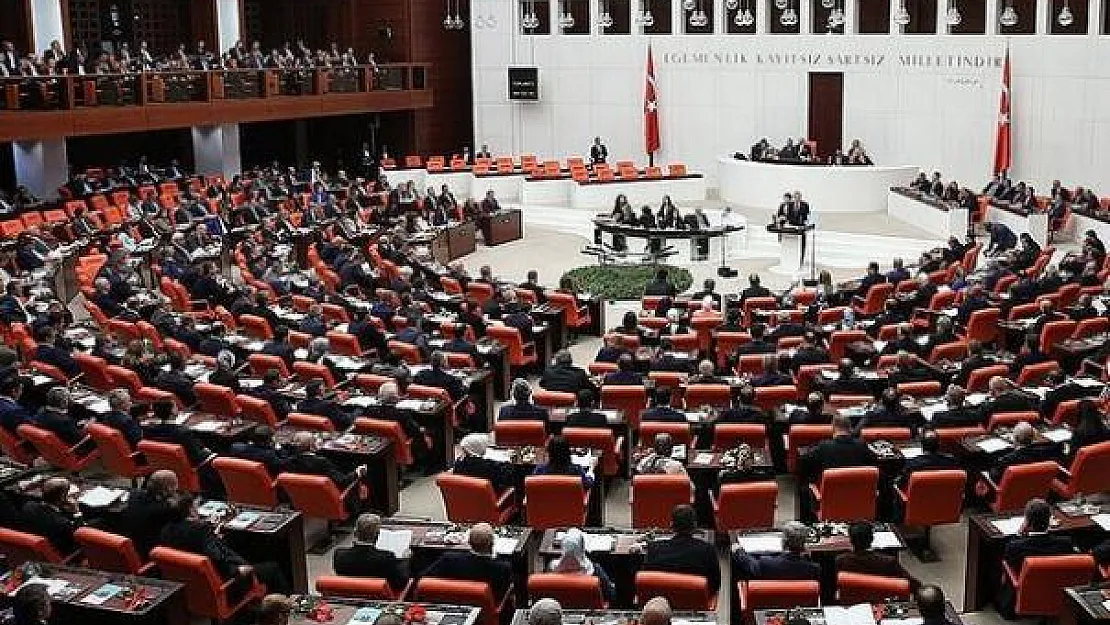 Maden Kanunu Teklifinin 8 Maddesi Mecliste Kabul Edildi
