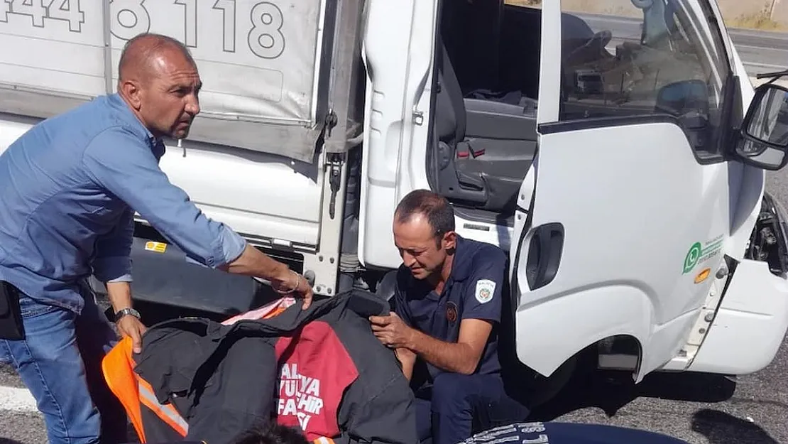 Malatya'da İki Ayrı Trafik Kazası: 2 Yaralı