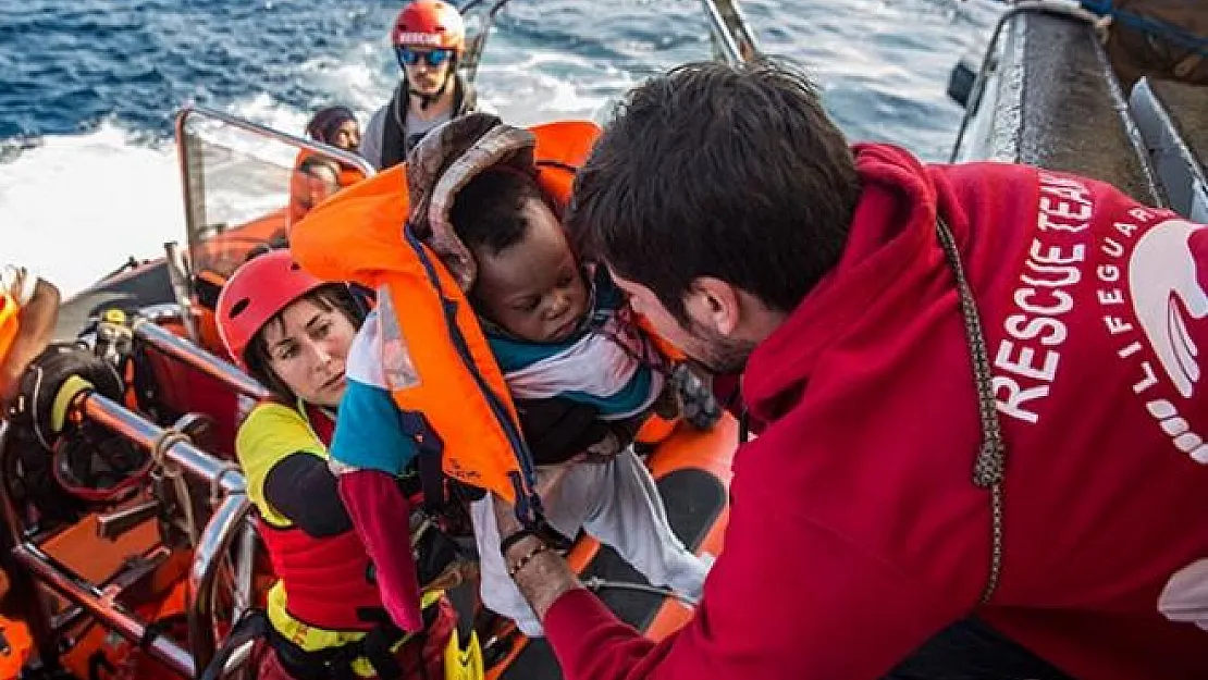 Malta ve İtalya'da göçmen krizi