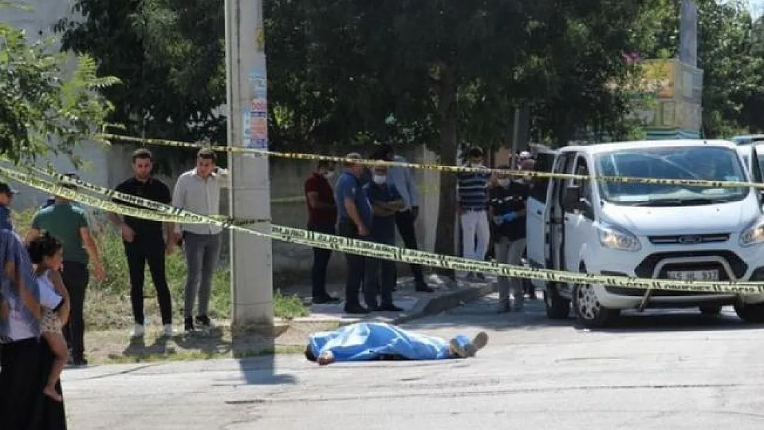 Manisa'da akraba cinayeti! Öz yeğenini sokak ortasında öldürdü