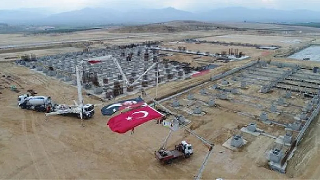 Manisa'da yerli tarım ilacı fabrikası yapılacak! 700 kişiye iş istihdamı sağlanacak!