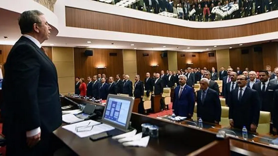 Mansur Yavaş İlk Toplantısını Gerçekleştirdi: Yanlışımız Varsa Düzeltin, Bizi İkaz Edin