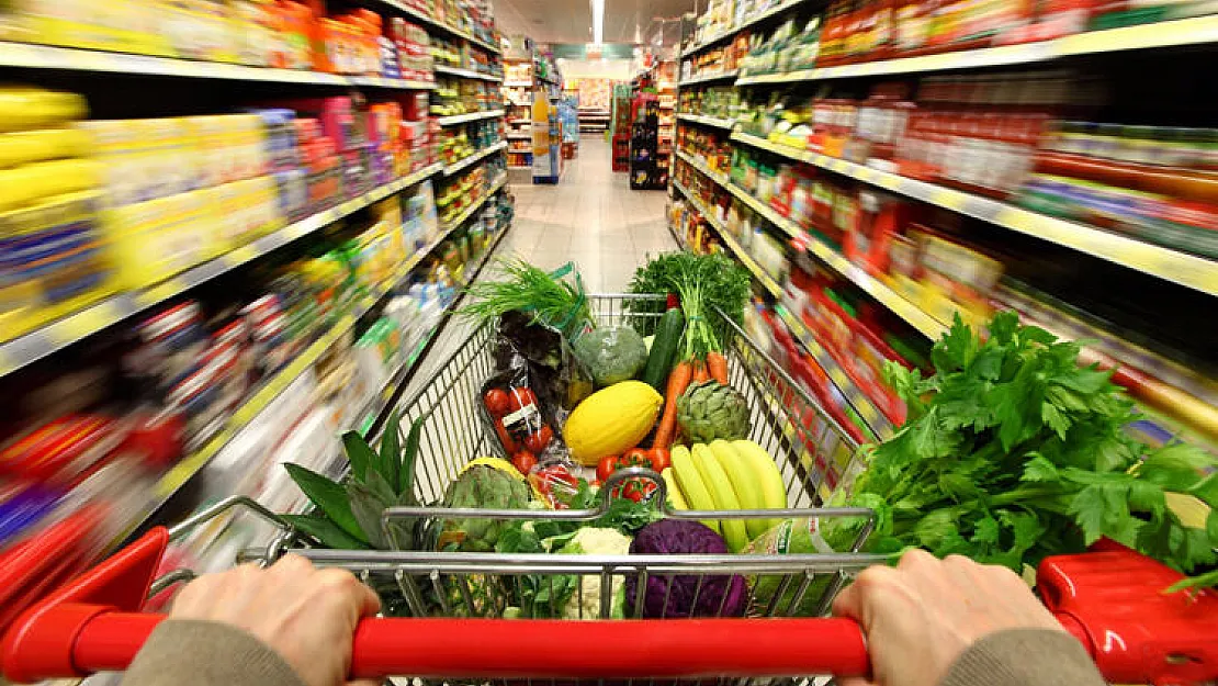 Market fiyatları vatandaşı daha çok mağdur edecek! Akaryakıta gelen zamlardan sonra pek çok alanda yeni zamlar bekleniyor