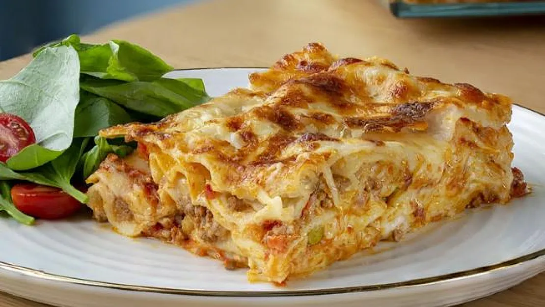 MasterChef Lazanya tarifi! MasterChef Lazanya tarifi ve malzemeleri! Lazanya nasıl yapılır?