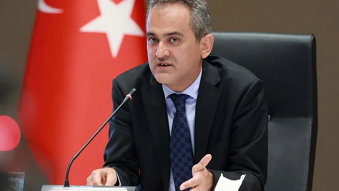 MEB son dakika kararı aldı! Bakan Özer'den flaş yüz yüze eğitim kararı: Bu dönem  bitene kadar