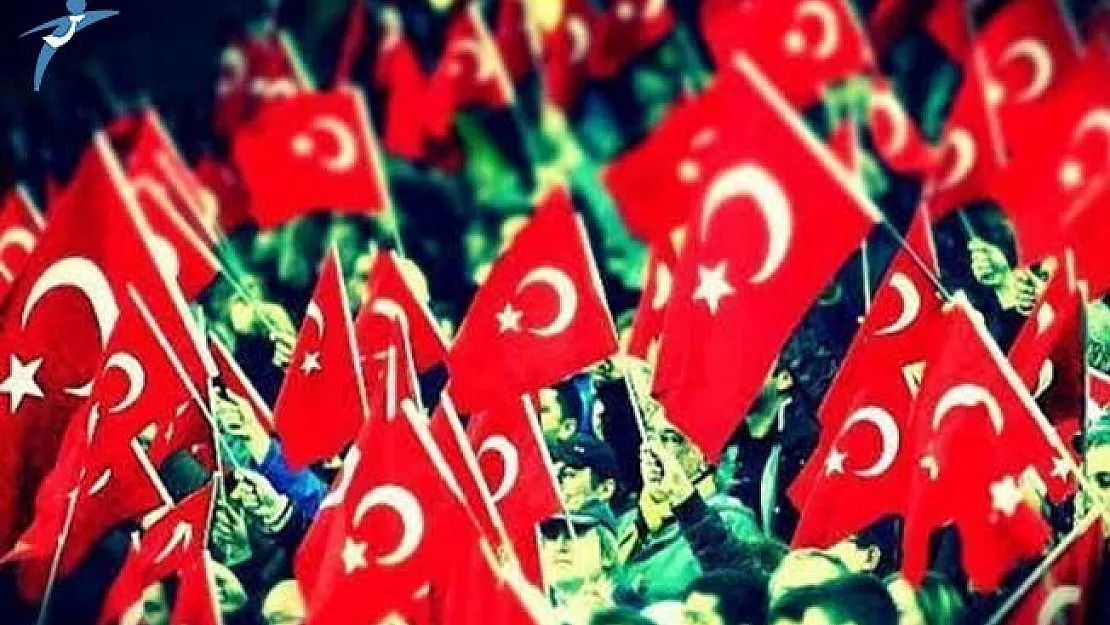 MEB Yönetmeliği Kapsamında Milli Bayramlar Geri Geldi