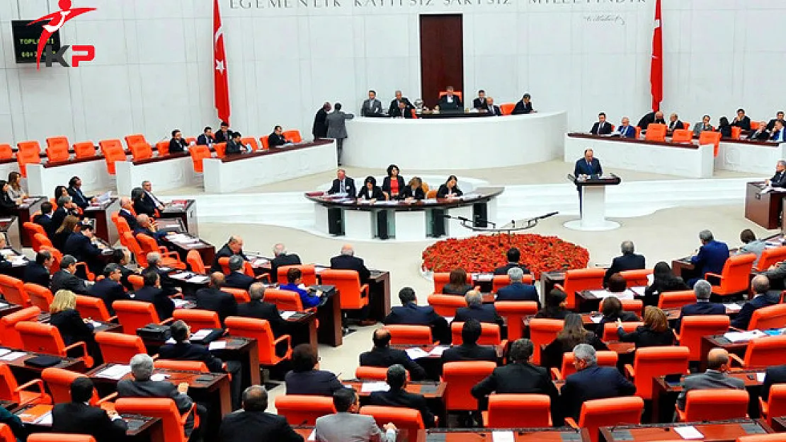 Meclis 225 Tasarıyı Kabul Ederek Rekor Kırdı