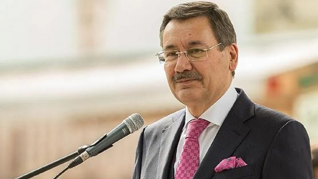 Melih Gökçek Mansur Yavaş'ı Tebrik Etti