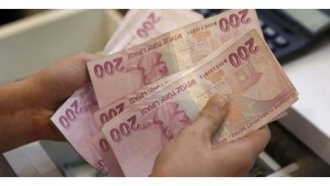 Memura yüzde 4 zam alan Sendikacı kendi maaşına yüzde 85 zam yaptı!