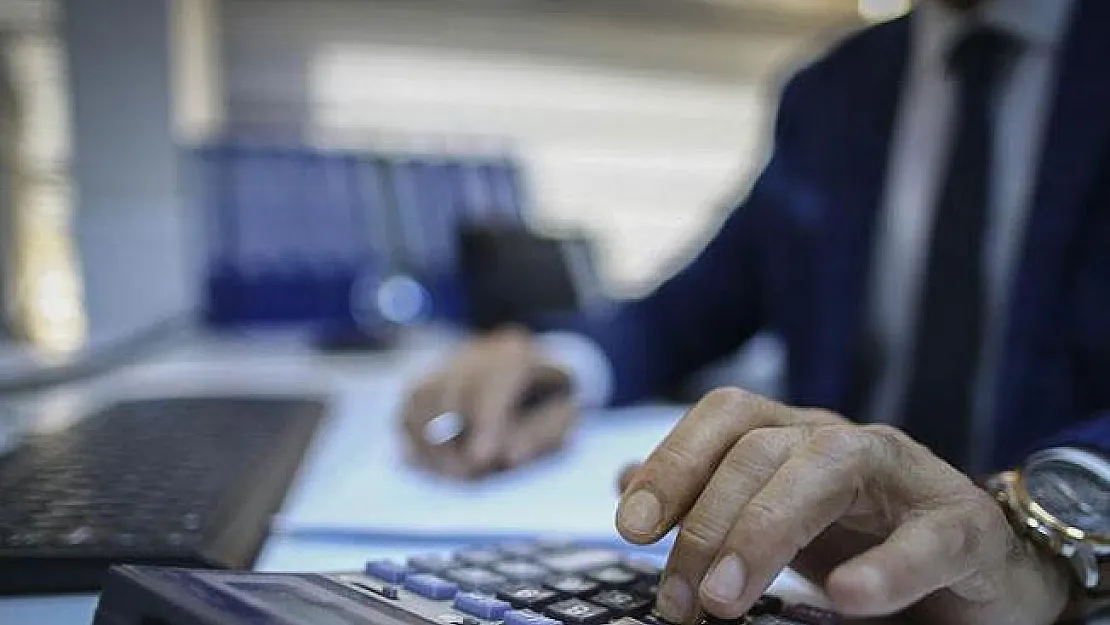 Memurları ve memur olmak isteyenleri ilgilendiriyor:  Kamu kurumlarında sistem değişiyor!