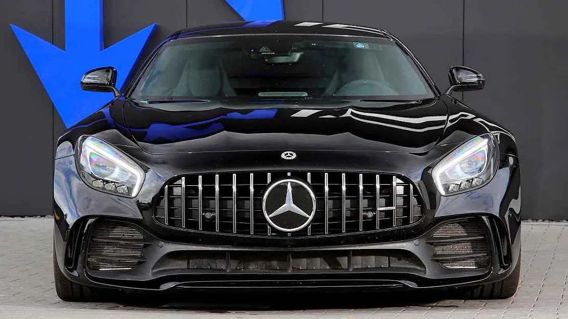Mercedes'in dünyadaki en pahalı aracını o Türk satın aldı! O Türk iş insanı…