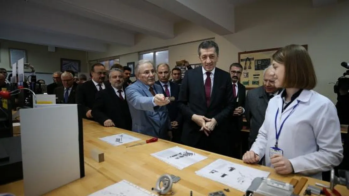 'Mesleki ve teknik eğitimdeki taleplere yetişemiyoruz'