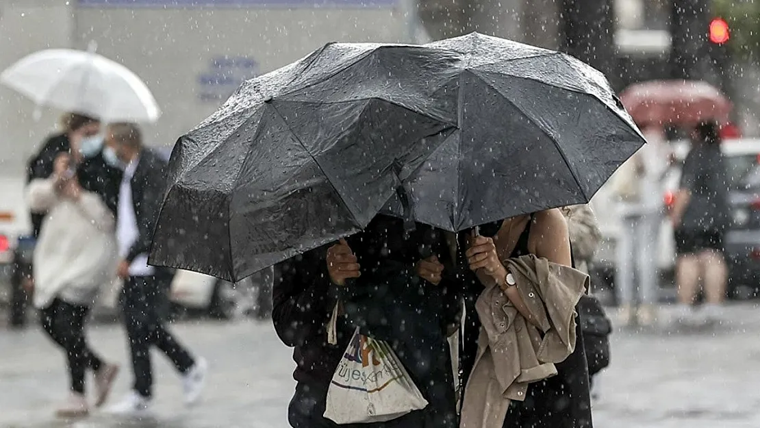 Meteoroloji'den Kritik Uyarı: Kuvvetli Rüzgar ve Sağanak Yağış Kapıda!