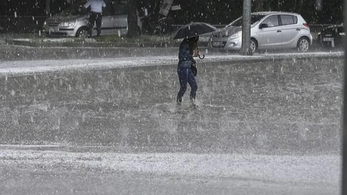 Meteoroloji Genel Müdürlüğü uyardı: O bölgelere kuvvetli yağış uyarısı var!