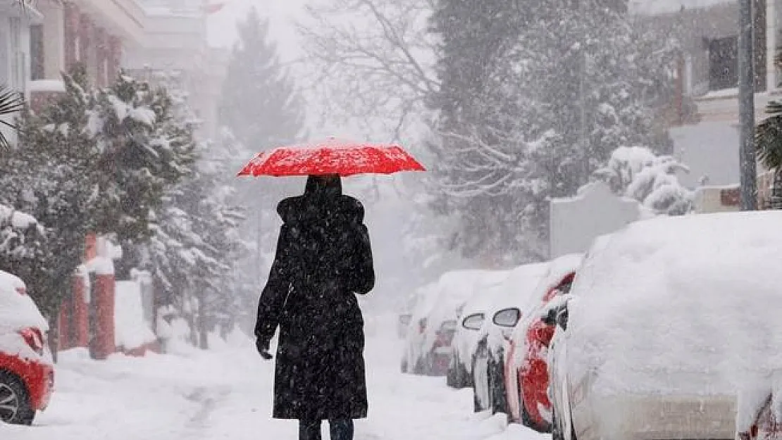 Meteoroloji İstanbul'u uyardı: Kar geliyor! Buzlanmaya dikkat...
