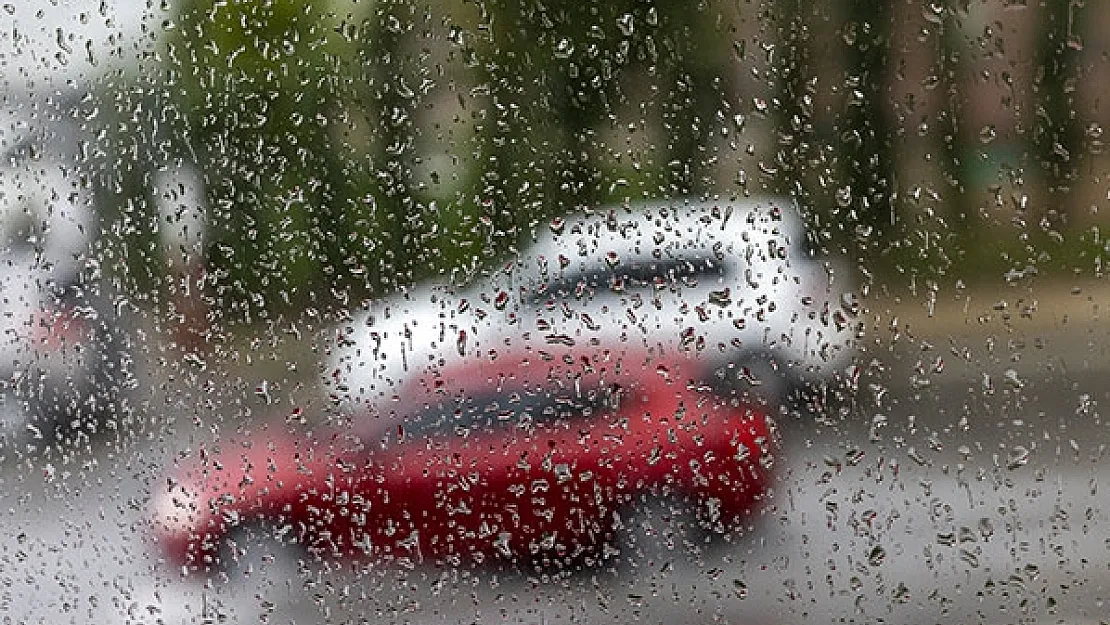 Meteoroloji son dakika uyardı! Çok kuvvetli geliyor! Saat verildi!
