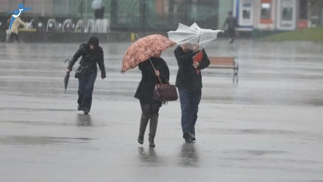 Meteoroloji Üst Üste Uyardı ! Şiddetli Yağış Geliyor