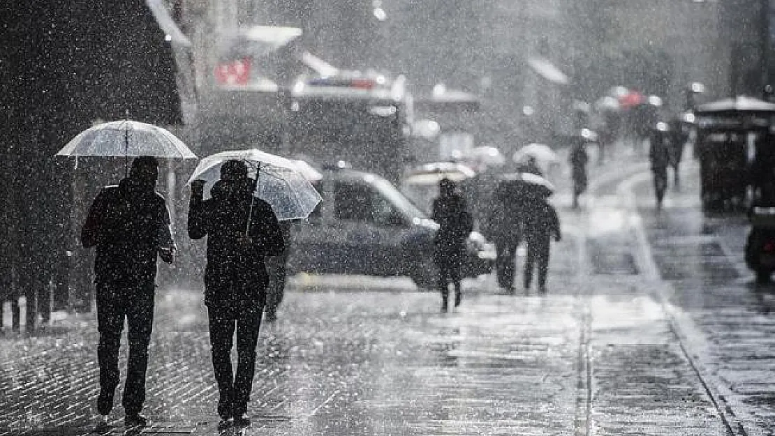 Meteoroloji Uyardı! Bu İllerde Çok Kuvvetli Sağanak Yağış Bekleniyor
