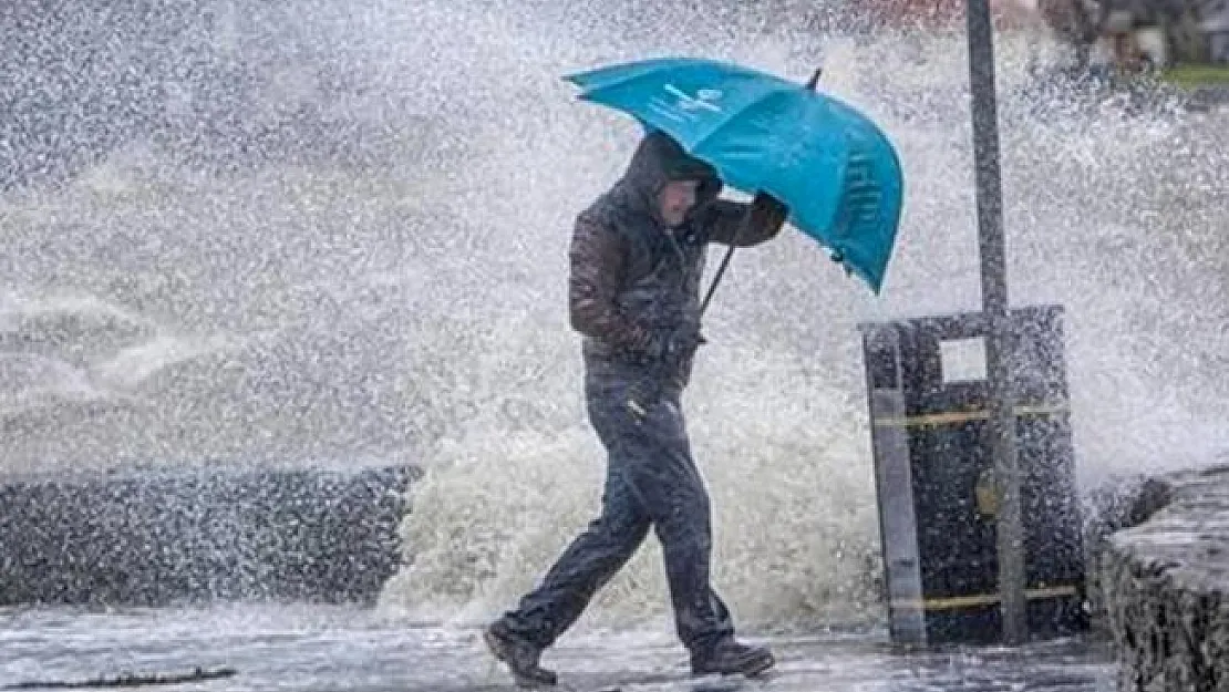 Meteoroloji'den akşam saatlerinde kritik uyarı! 9 bölgemize gece saatlerinde çok kuvvetli gelecek! Önleminizi alın!