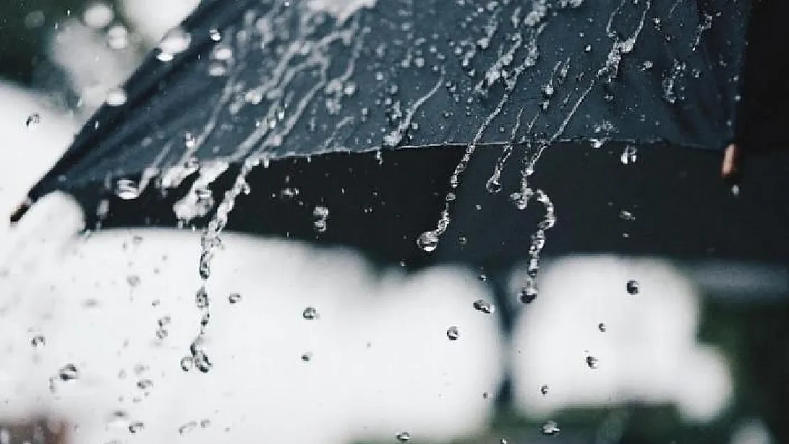 Meteorolojiden Peş Peşe Uyarılar! Kuvvetli Sağanak ve Sis Bekleniyor