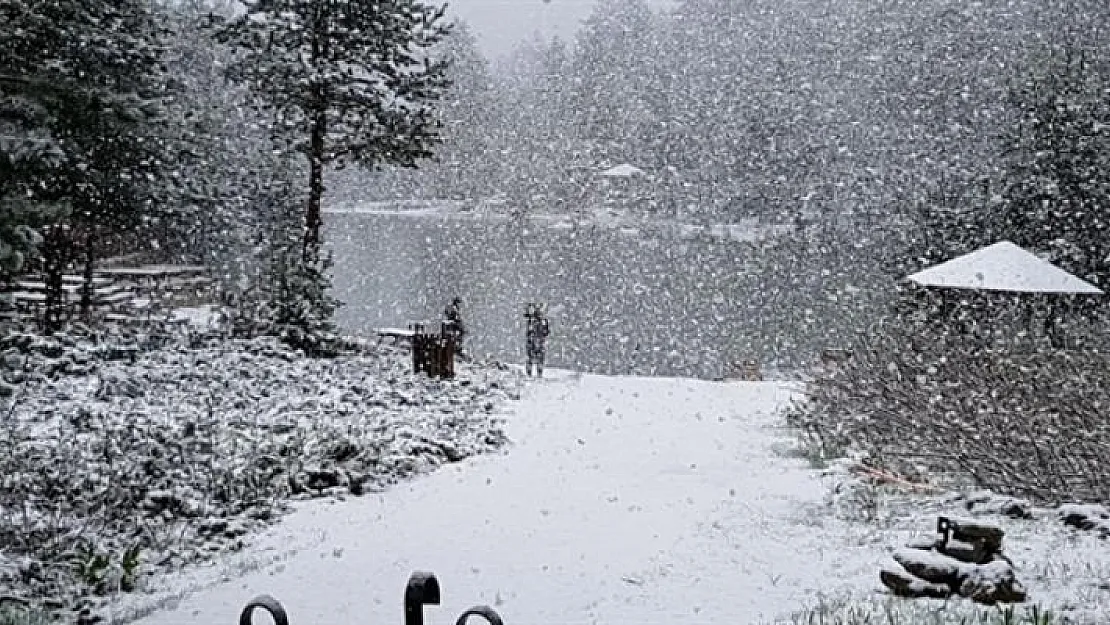 Meteoroloji'den Şiddetli Kar Yağışı Uyarısı Geldi !
