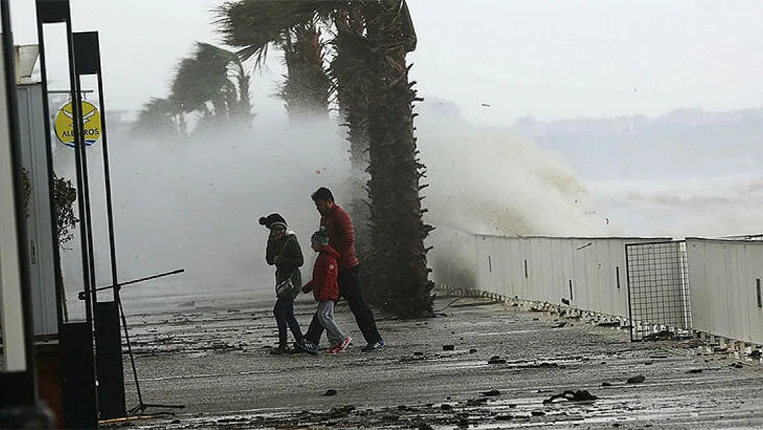 Meteoroloji'den uyarı geldi! Bu bölgelerde yaşayanlar dikkat!